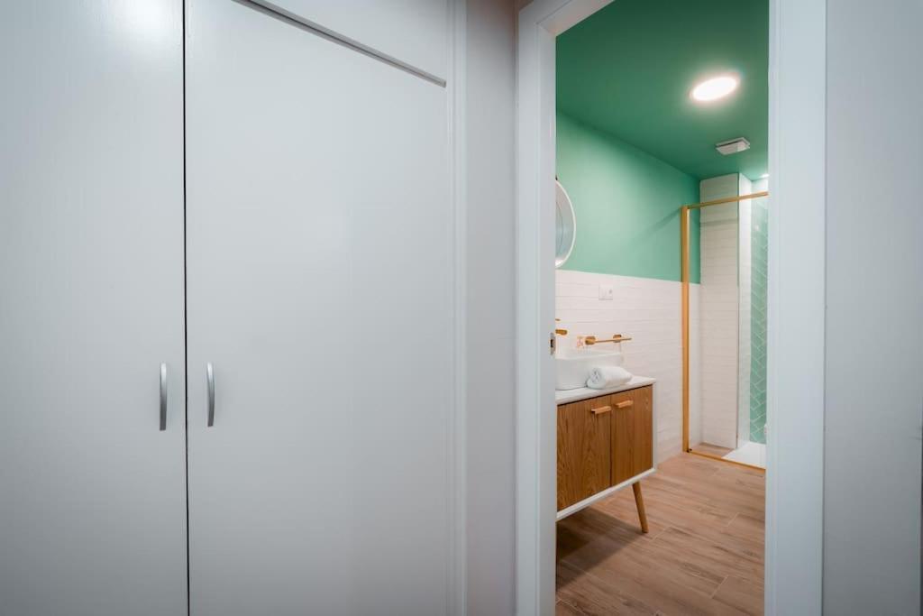 Qh Caldeleria Vieja Apartment Granada Exterior photo